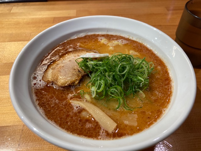 麺屋じすりに