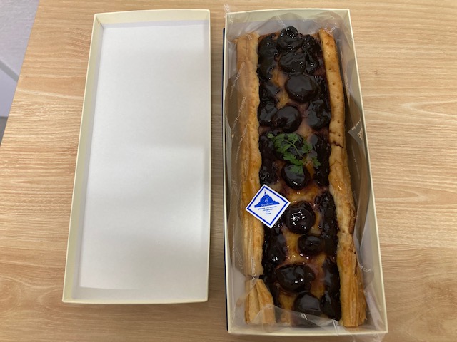 お土産いただきました
