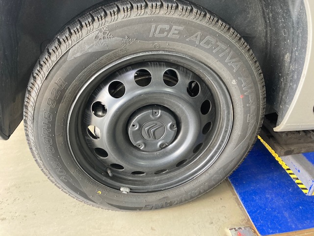 鉄ホイールもオサレ