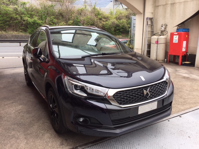 カッコいいDS4が・・・