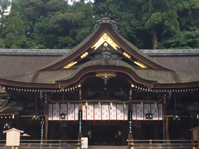 三輪明神