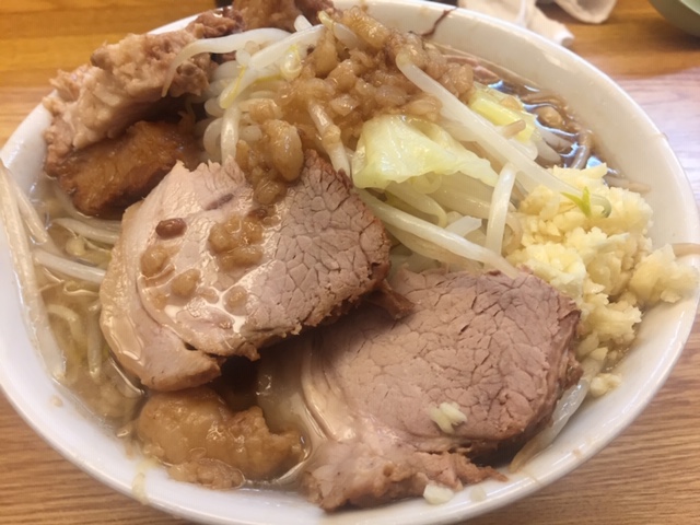 ラーメン二郎は水曜定休日