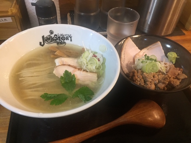 芸術的ラーメン
