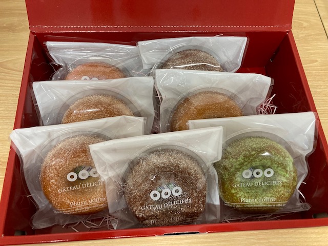 お土産いただきました