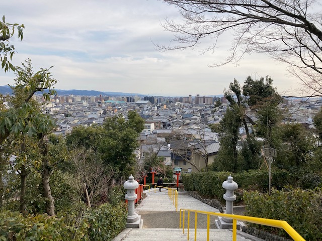 建勲神社