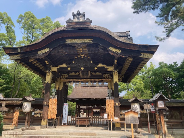 次の神社は