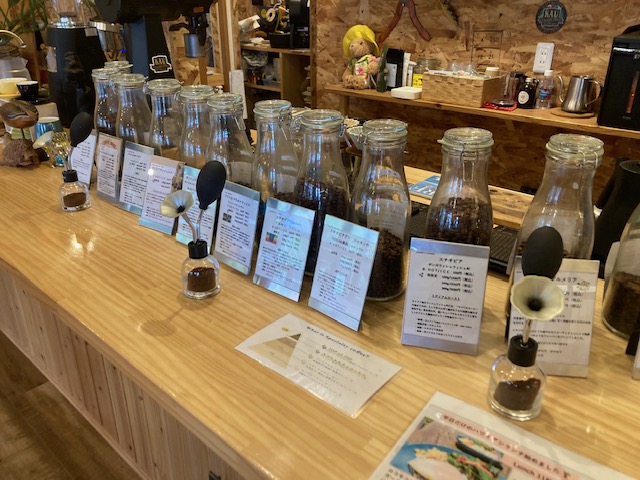 カフェへ